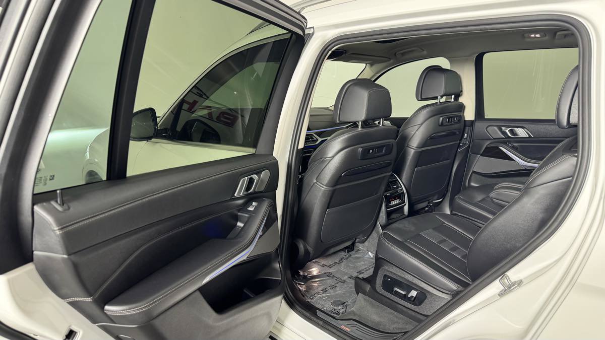 Used 2019 BMW X7 xDrive40i AWD/4WD image 27