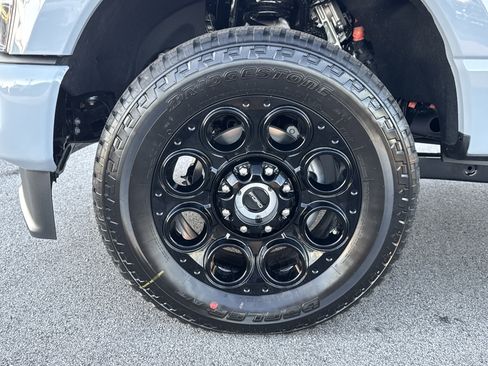 New 2026 Ford F250 Lariat w/ Black Appearance Package image 12