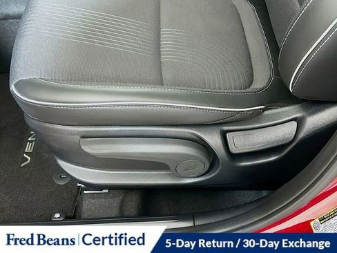 Certified 2025 Hyundai Venue Limited image 21