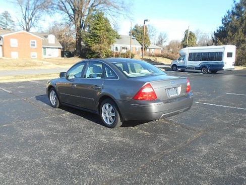 Used 2006 Ford Five Hundred SE image 8