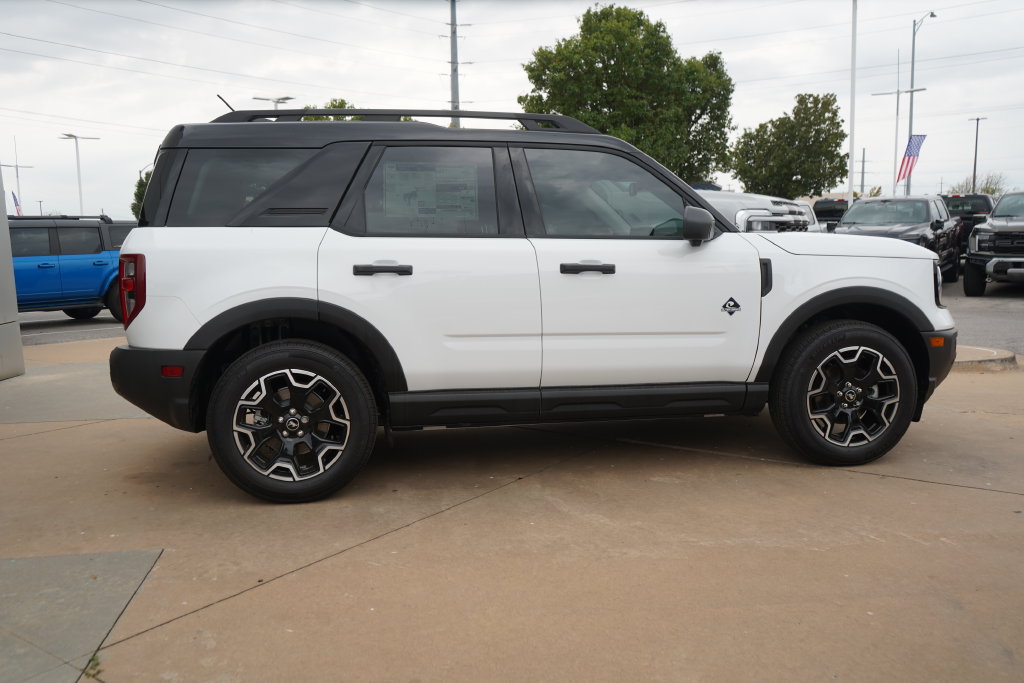 New 2026 Ford Bronco Sport Outer Banks w/ Outer Banks Tech Package+ AWD/4WD image 10