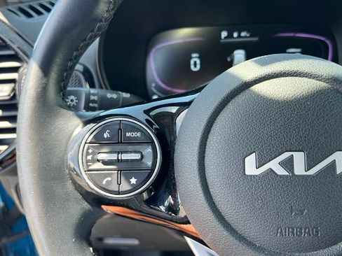 Certified 2023 Kia Soul EX FWD image 17