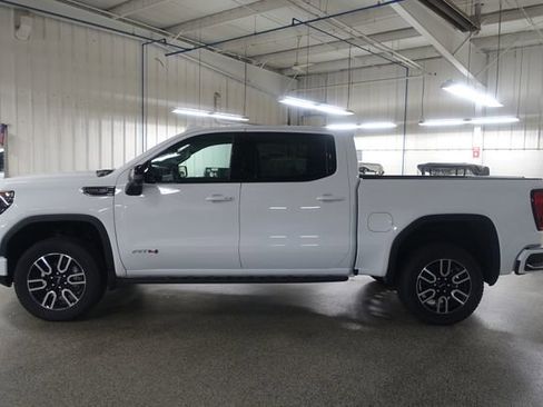 Used 2026 GMC Sierra 1500 AT4 w/ AT4 Premium Package AWD/4WD image 4