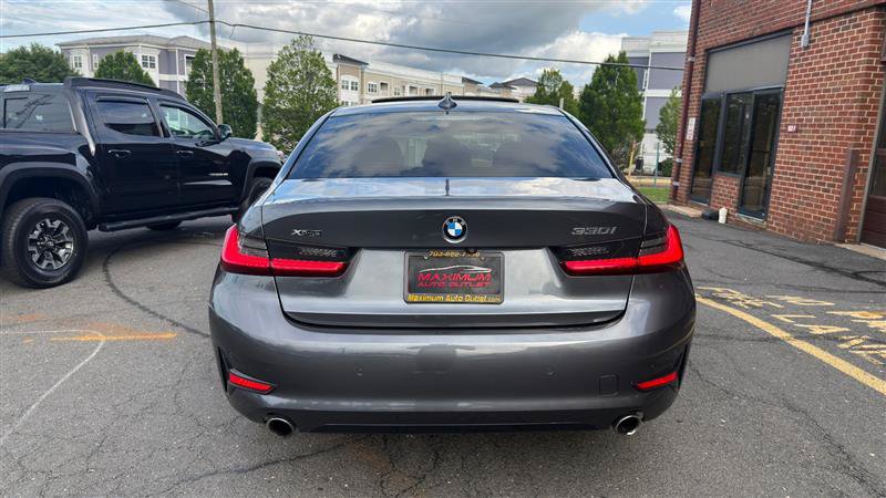 Used 2019 BMW 330i xDrive Sedan w/ Driving Assistance Package AWD/4WD image 7