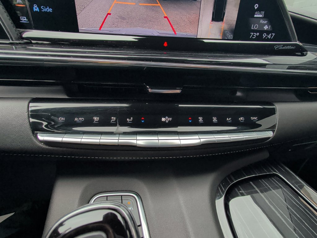 Used 2021 Cadillac Escalade Sport w/ LPO, ONYX Package AWD/4WD image 27
