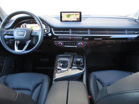 Used 2018 Audi Q7 3.0T Prestige w/ Prestige Package image 69