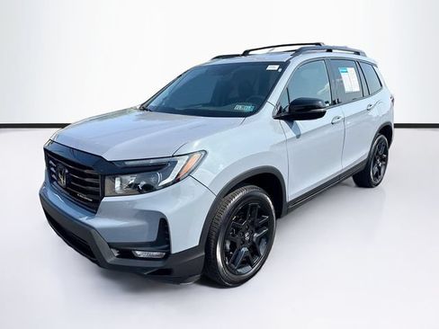 Used 2024 Honda Passport Black Edition image 3