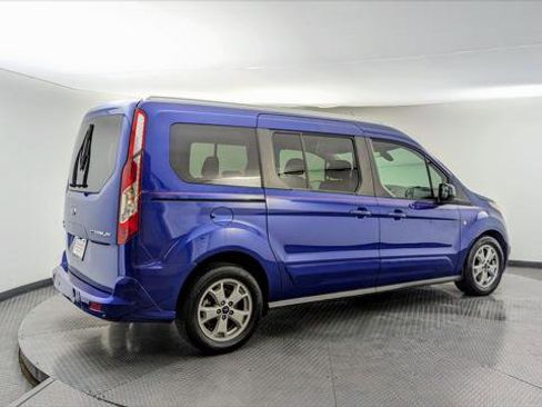 Used 2017 Ford Transit Connect Titanium image 7