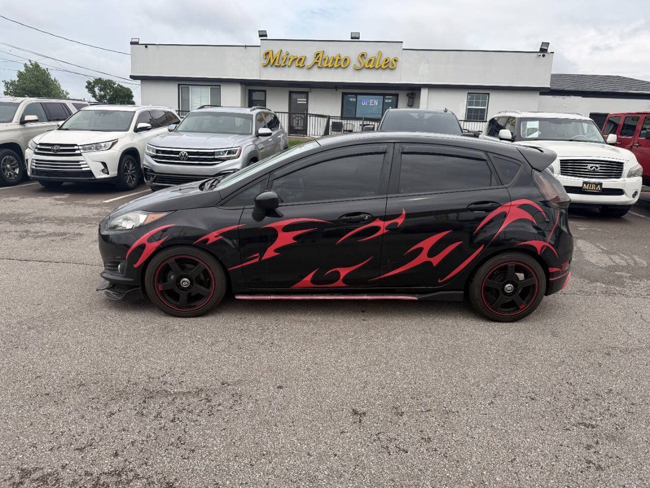 Used 2019 Ford Fiesta SE w/ Equipment Group 201A FWD image 1