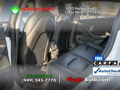 Used 2018 Tesla Model 3 Mid Range image 11