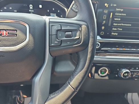 Used 2022 GMC Sierra 1500 Elevation w/ LPO, Elevation Black Package AWD/4WD image 19