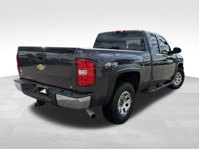 Used 2010 Chevrolet Silverado 1500 LS AWD/4WD image 6
