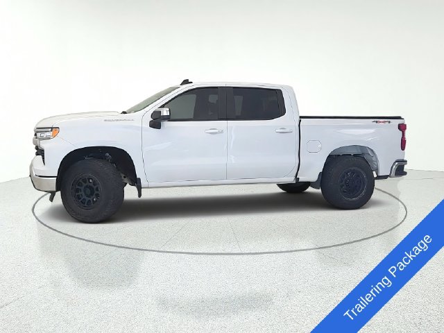 Used 2025 Chevrolet Silverado 1500 LT AWD/4WD image 2