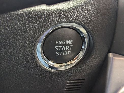 Used 2024 Toyota 4Runner SR5 image 31