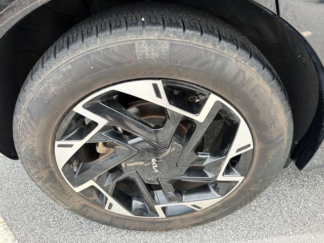 Used 2023 Kia Sportage SX FWD image 17