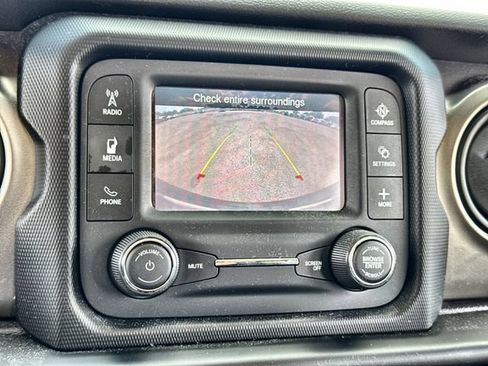 Used 2020 Jeep Wrangler Unlimited Sport S AWD/4WD image 17