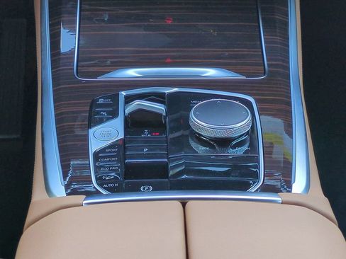 New 2026 BMW X5 xDrive40i w/ Premium Package AWD/4WD image 19