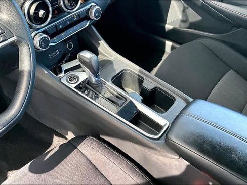 Certified 2023 Nissan Sentra SV FWD image 16