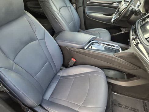 Used 2022 Buick Enclave Premium FWD image 12