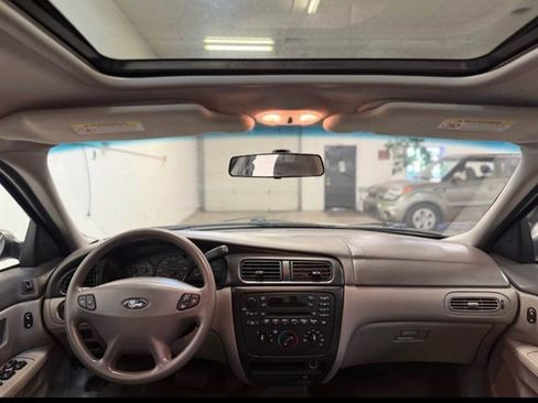 Used 2002 Ford Taurus SES FWD image 17