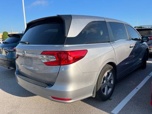 Used 2019 Honda Odyssey EX-L image 3