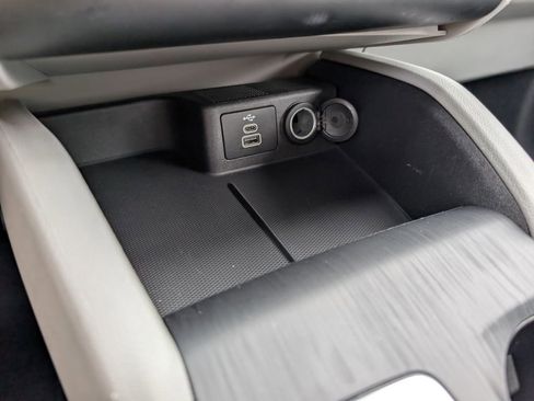 Used 2025 Ford Escape Active image 21