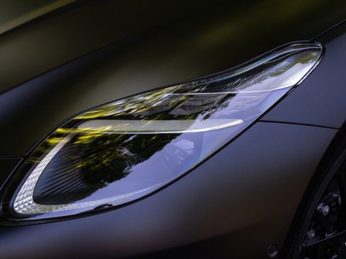 Used 2025 Aston Martin DB12 Convertible RWD image 49