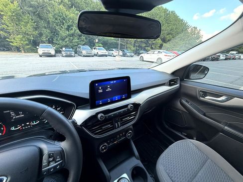 Used 2021 Ford Escape SE w/ Convenience Package image 26