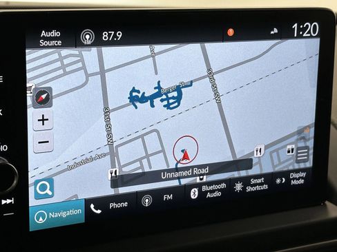 Certified 2025 Honda Pilot Touring image 23