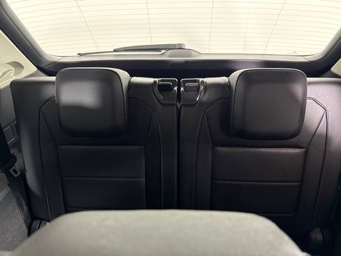 Used 2019 Volkswagen Tiguan SE image 24