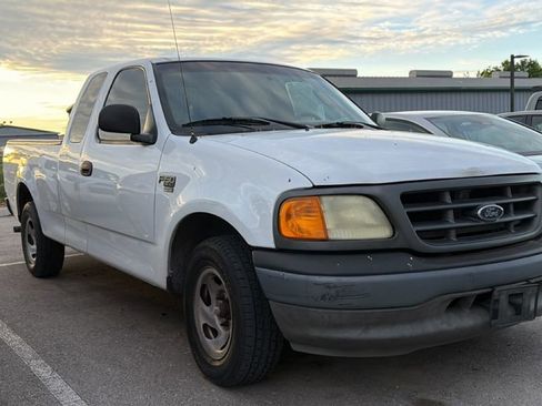 Used 2004 Ford F150 XL image 3