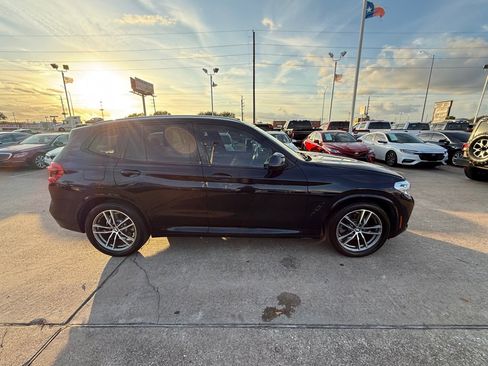 Used 2019 BMW X3 sDrive30i w/ M Sport Package image 5