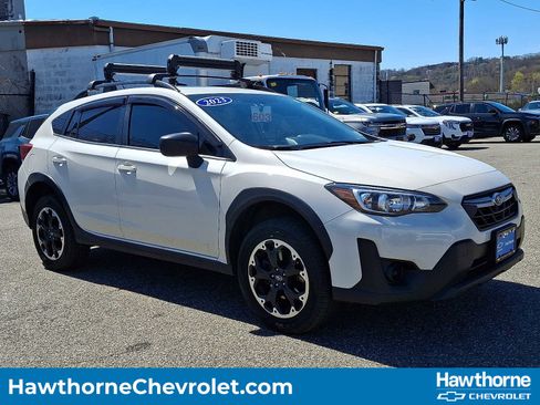 Used 2023 Subaru Crosstrek 2.0i image 1