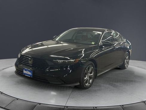 Certified 2024 Honda Accord EX image 7