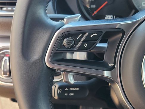 Used 2025 Porsche 718 Boxster S image 28