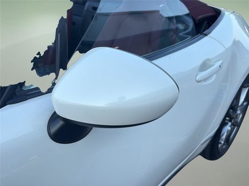 Used 2020 MAZDA MX-5 Miata 100th Anniversary RWD image 12