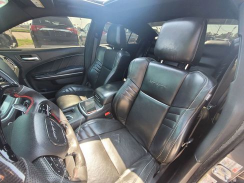Used 2017 Dodge Charger SRT w/ Harman/Kardon Audio Group image 20