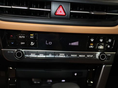 Used 2025 Kia Seltos EX w/ EX Sunroof Package FWD image 28