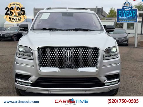 Used 2019 Lincoln Navigator Reserve w/ Cargo Package AWD/4WD image 2