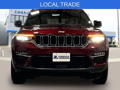 Used 2024 Jeep Grand Cherokee Limited w/ Luxury Tech Group II AWD/4WD image 2