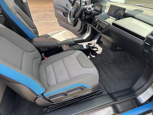 Used 2018 BMW i3 image 18