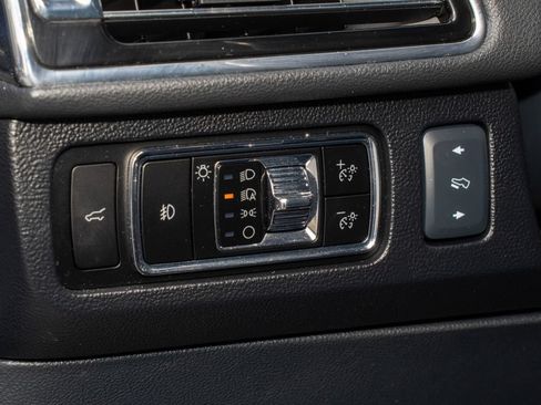 Used 2024 Lincoln Navigator Reserve AWD/4WD image 28