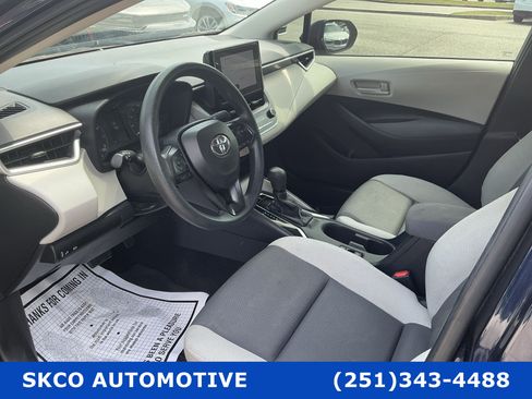 Used 2024 Toyota Corolla LE FWD image 20