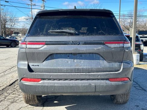 New 2026 Jeep Grand Cherokee Altitude AWD/4WD image 7