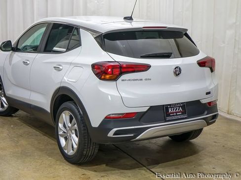 Used 2023 Buick Encore GX Preferred w/ Cold Weather Comfort Package FWD image 7