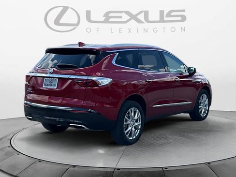 Used 2023 Buick Enclave Essence w/ Experience Buick Package FWD image 5
