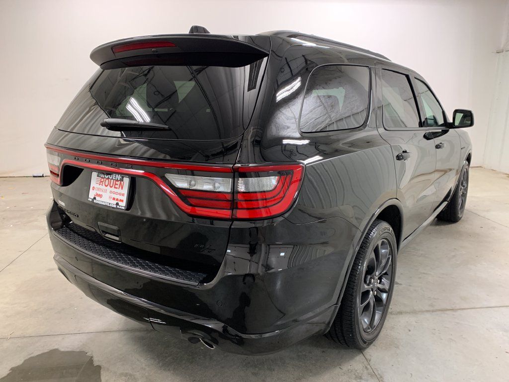Used 2023 Dodge Durango R/T w/ Blacktop Package AWD/4WD image 9