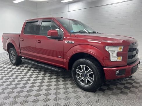 Used 2016 Ford F150 Lariat image 4