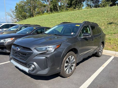 Certified 2024 Subaru Outback Limited XT AWD/4WD image 3