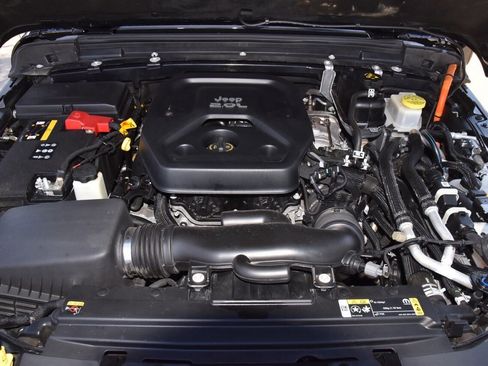 Used 2023 Jeep Wrangler Unlimited Rubicon 4xe w/ Steel Bumper Group image 45